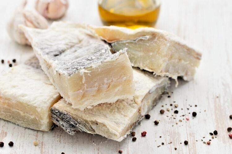 CODFISH SALTED Dry Portugal 1 Kg Dried Bacalhau Portuguese 35.27 Oz – 2.20 Lbs