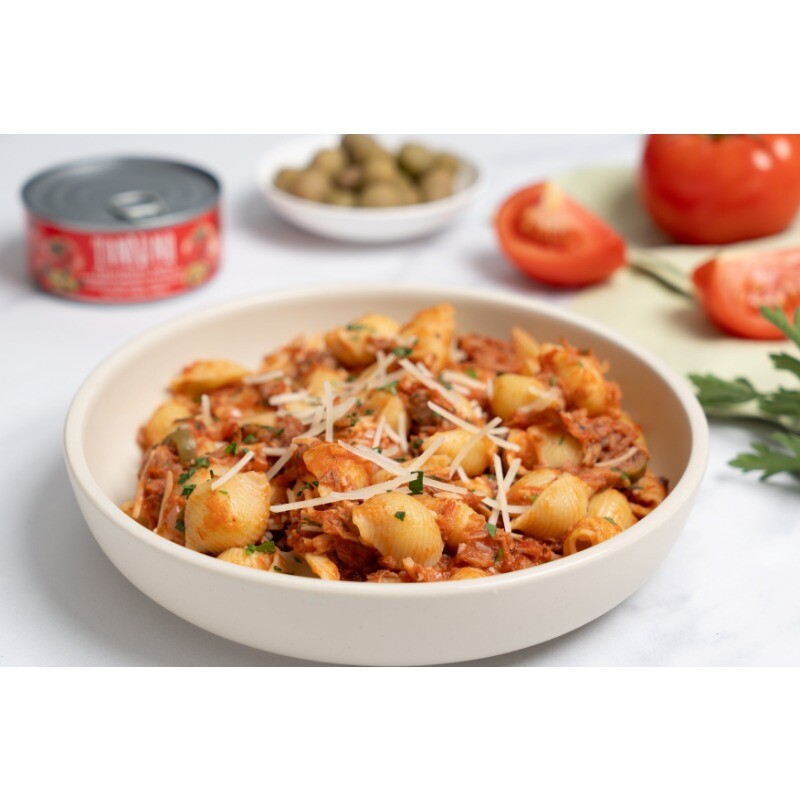 (4 pack) Yellowfin Tuna chunks with tomatoe and olives, 4.94 oz, Wild Caught