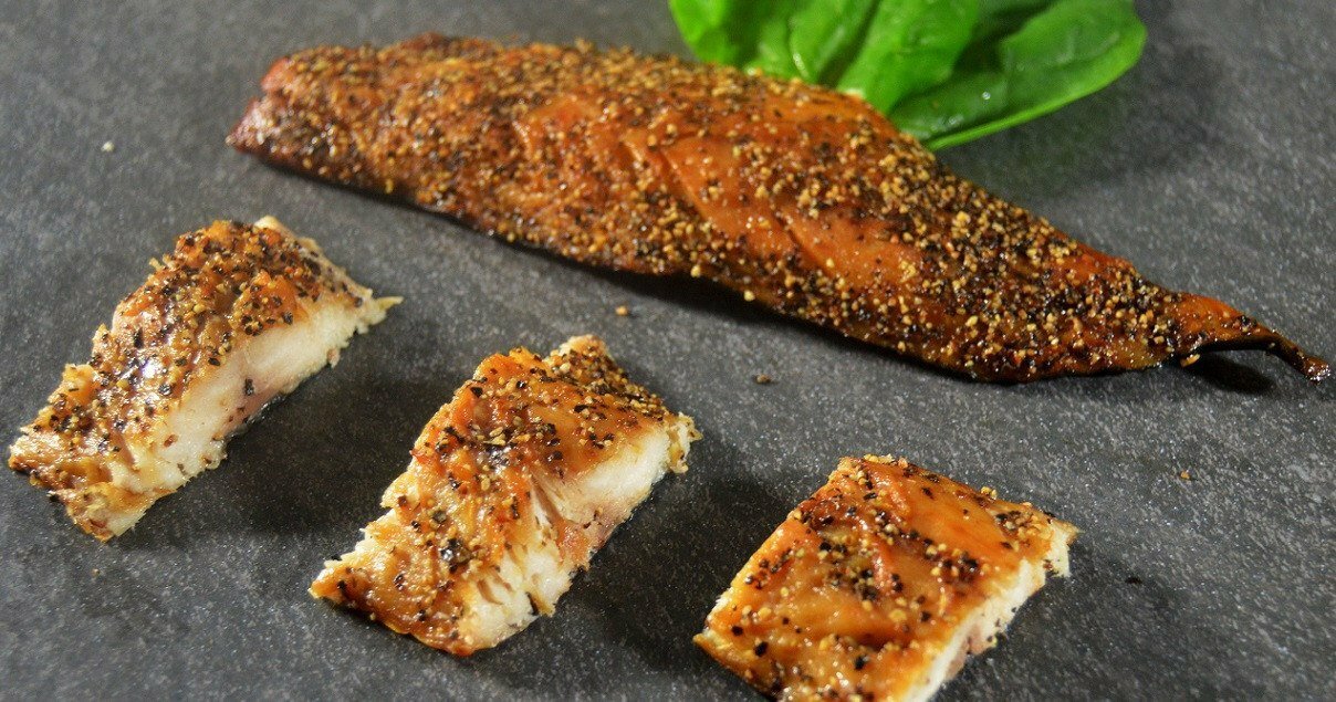 Hot Smoked MACKEREL FILLETS with black PEPPER -Wild Caught 11oz for $11