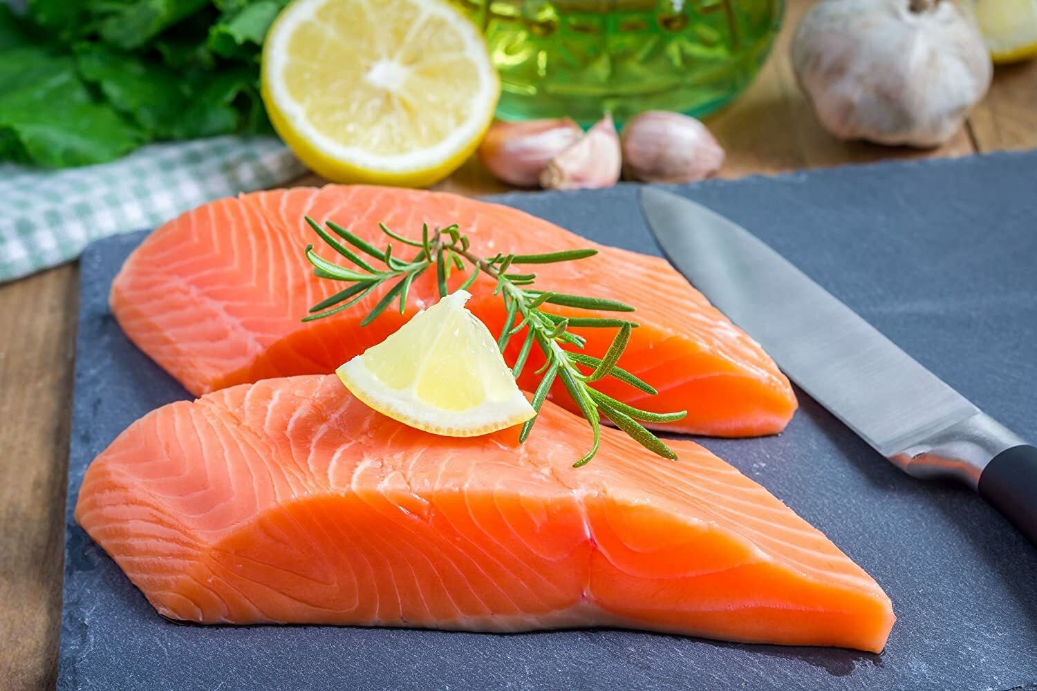 Whole Fresh Natural Atlantic Salmon Fillet -Skin On, Vacuum Packed, 100% Natural