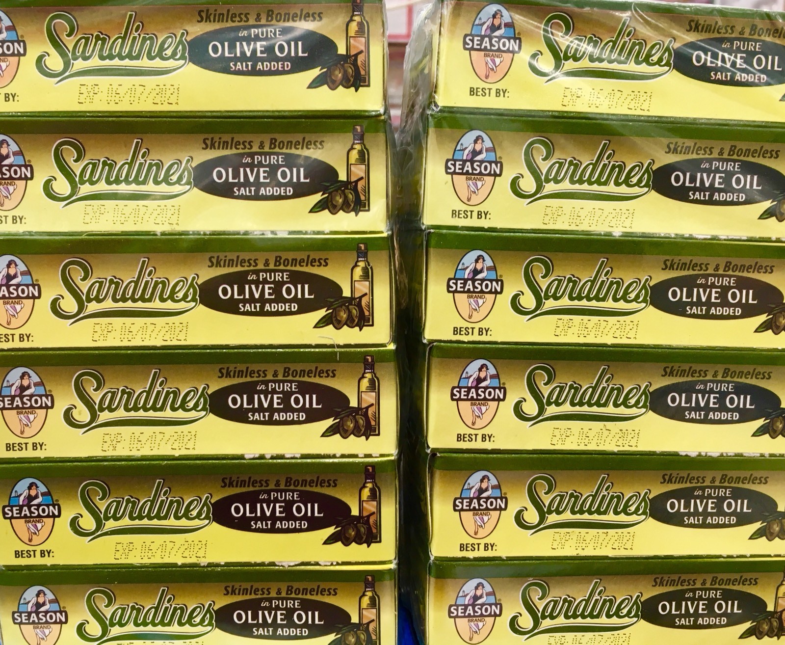 Season Sardines in Pure Olive Oil, 4.375-Oz Cans (4 Packs Of 6) 24 Cans