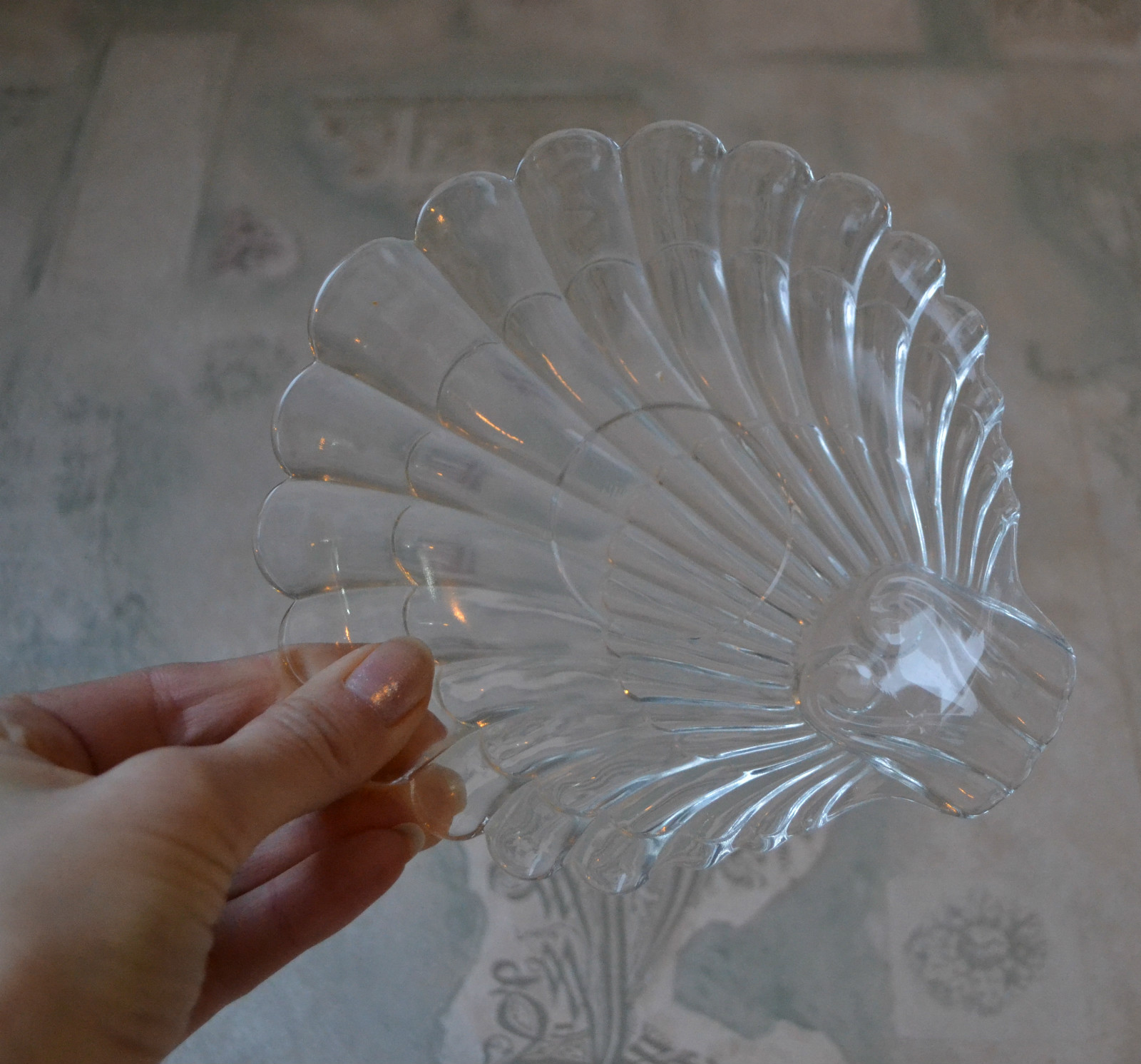 Vintage Federal Glass Beachcomber Seafood Set in original box, set 4 Tray Dish