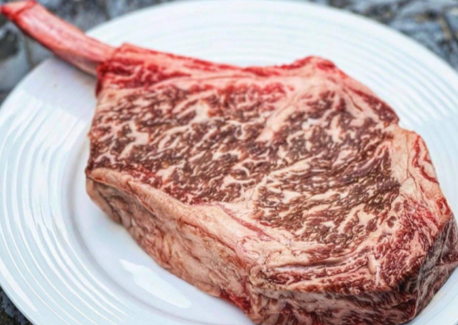 30-Day Dry-Aged Australian Wagyu Ribeye (Bone-In/Boneless)